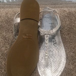 Brand-New Silver rhinestone sandals with a bow